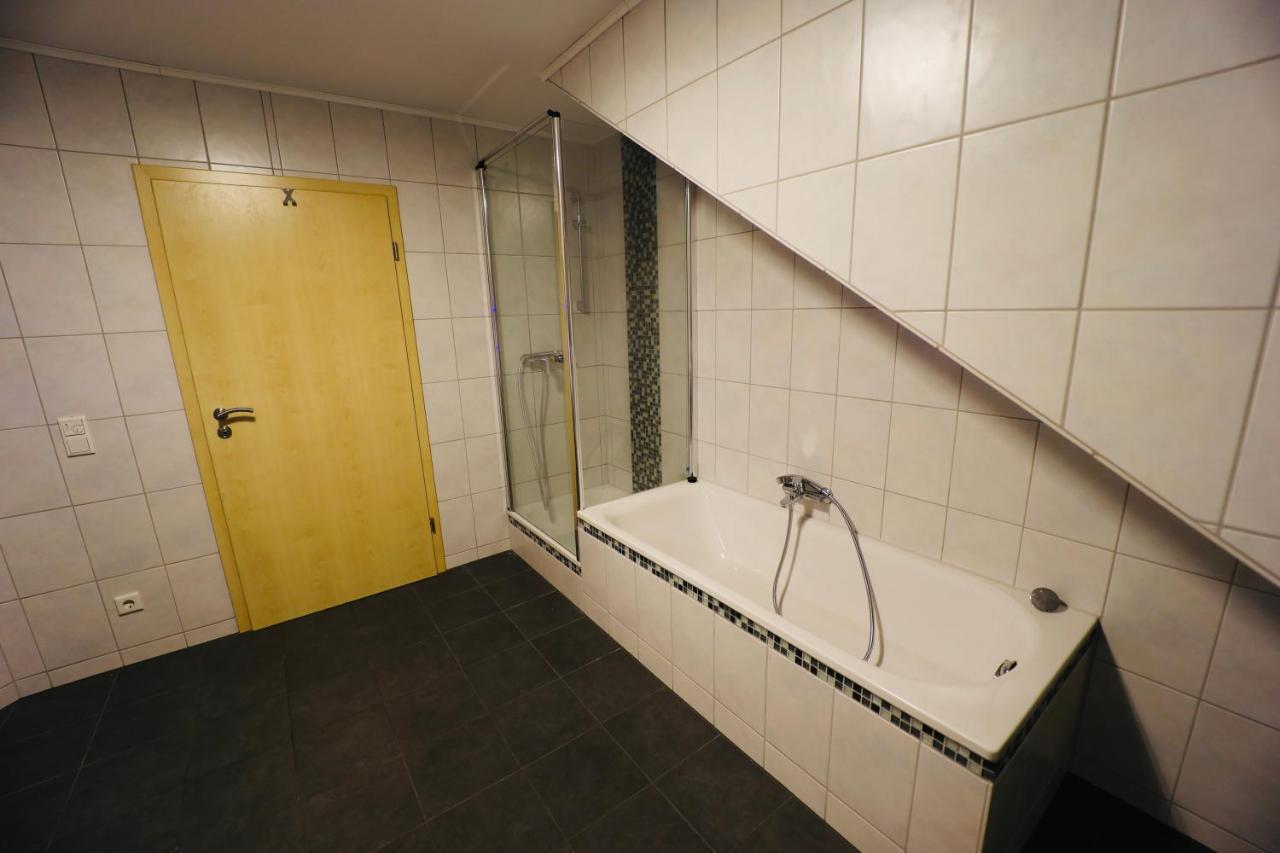 Generous Apartment I 7 Beds I 110 Sqm I Fast Internet Paderborn Eksteriør billede